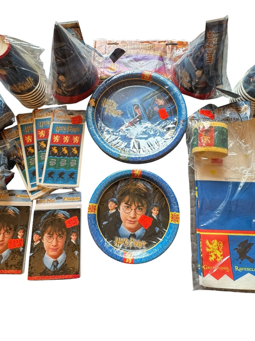 Harry Potter Party Supplies Set - Extra Large Lot for 16 kids - Picture 3 of 11